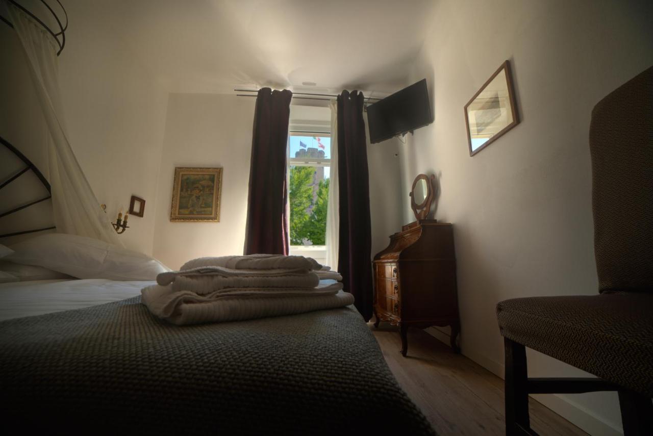 Rooms Alla Loggia Del Castello เตรนโต ภายนอก รูปภาพ